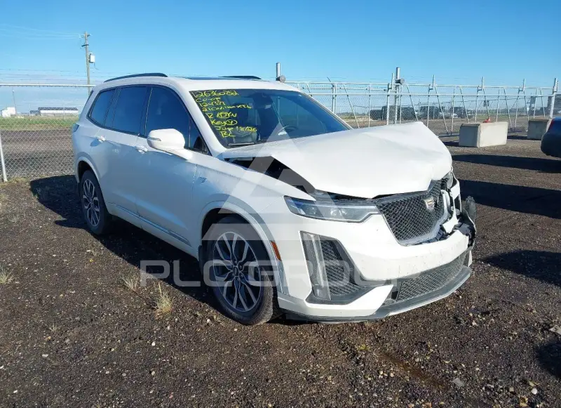 2021 Cadillac XT6 photo