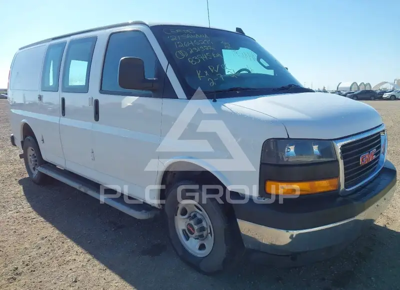 2021 GMC Savana photo