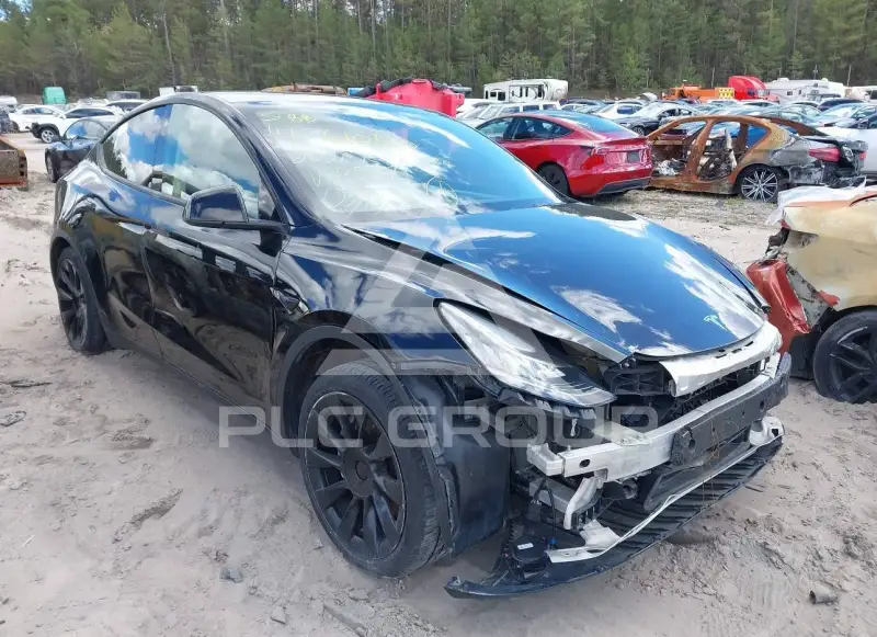 2021 Tesla  photo