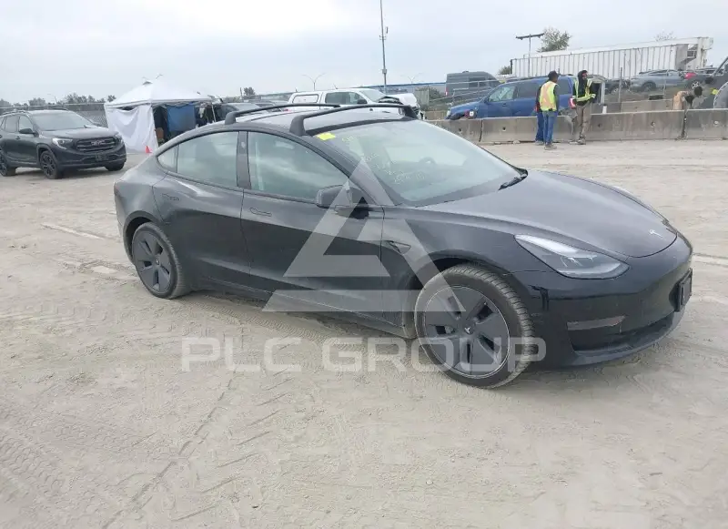 2021 Tesla Model 3 фото