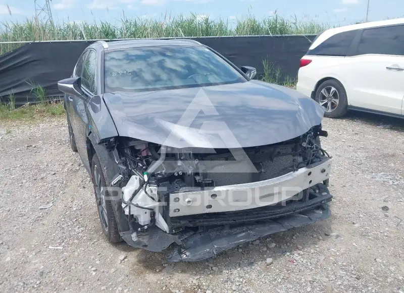 2021 Lexus UX250 фото
