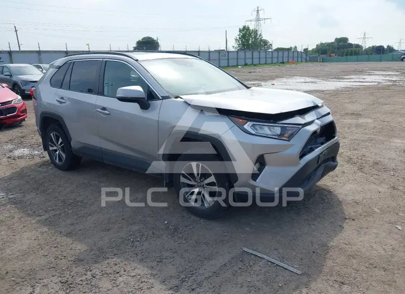 2021 Toyota RAV4 фото