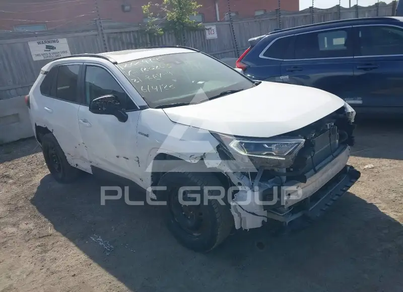 2021 Toyota RAV4 photo