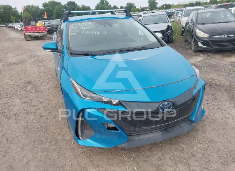 2021 Toyota PRIUS photo