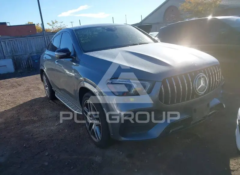 2021 Mercedes Benz GLE 53 фото