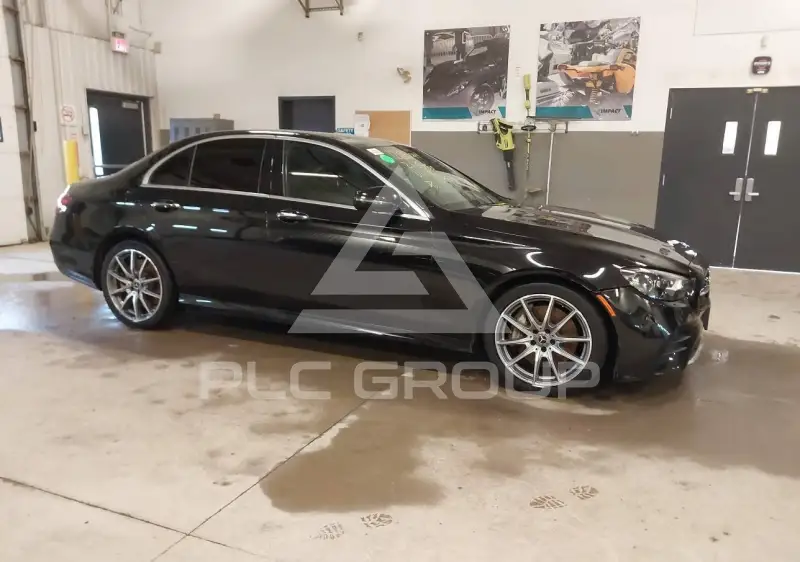 2021 Mercedes Benz E 450 photo