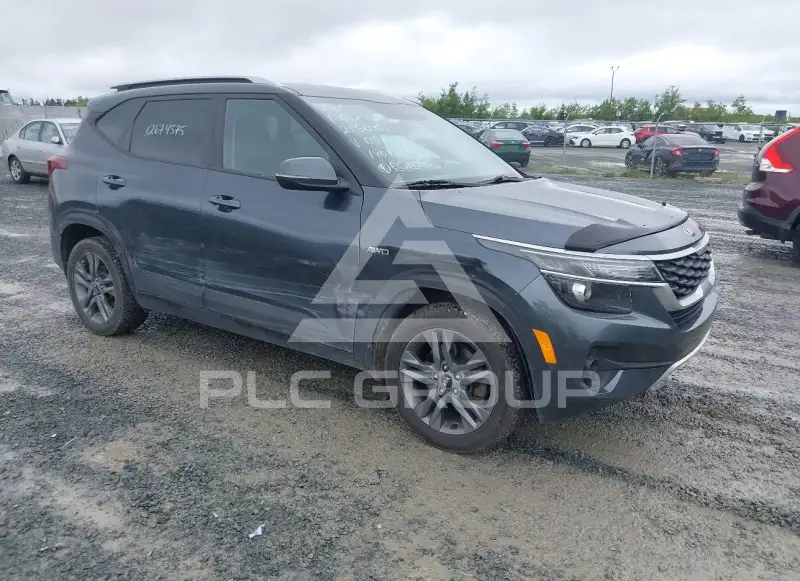 2021 KIA Seltos фото