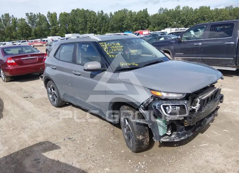 2021 Hyundai Venue photo