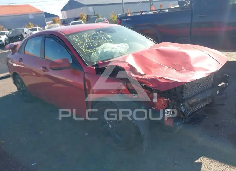 2021 Hyundai Elantra photo