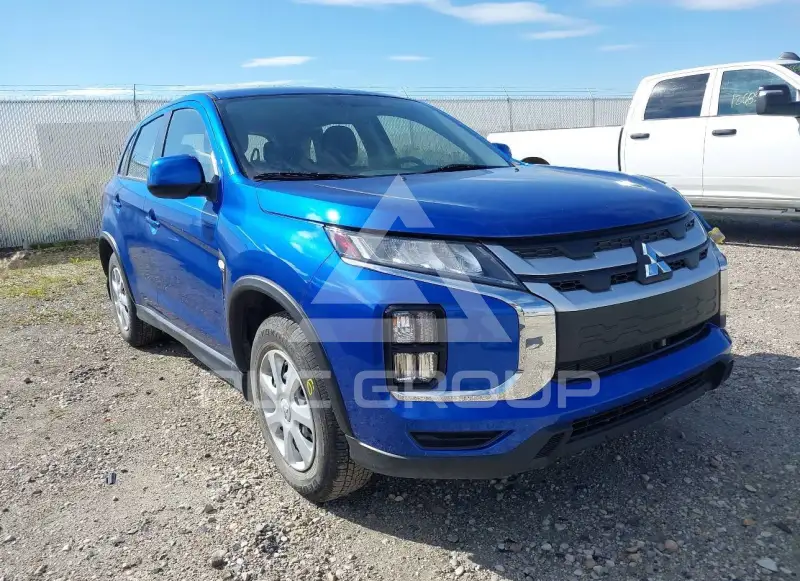 2022 Mitsubishi RVR photo