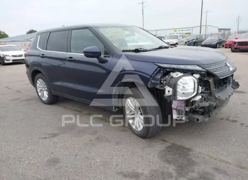 2022 Mitsubishi OUTLANDER photo