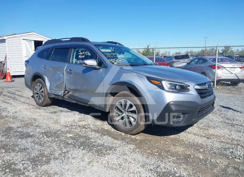 2022 Subaru Outback photo