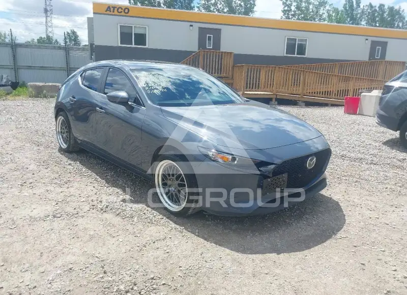 2022 Mazda 3 фото