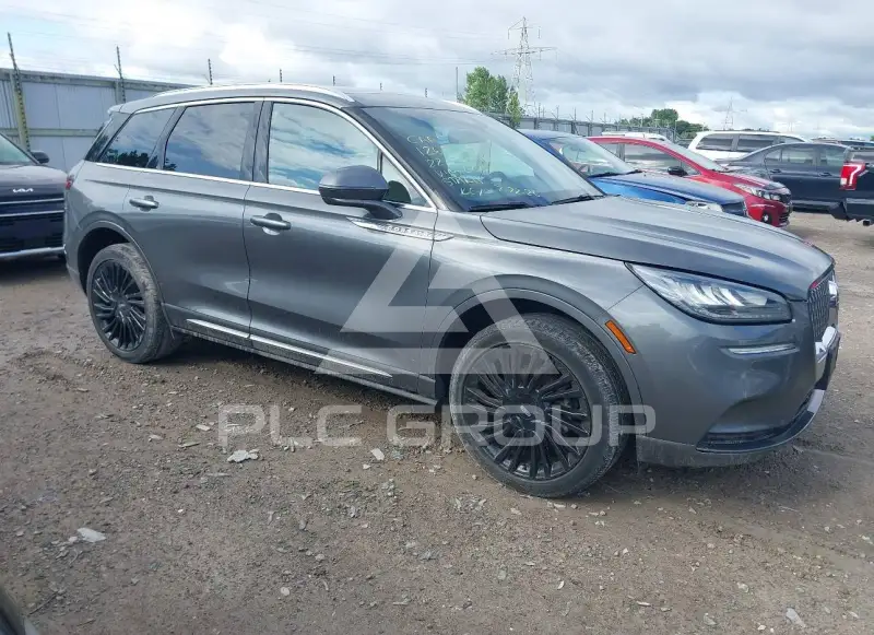 2022 Lincoln CORSAIR photo