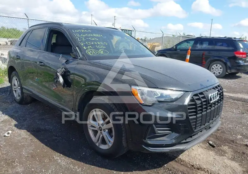 2022 Audi Q3 фото