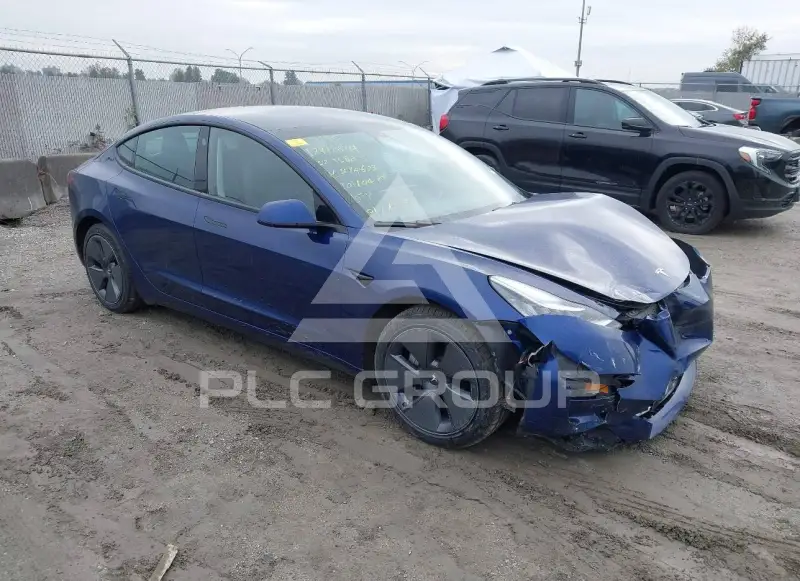 2022 Tesla Model 3 фото