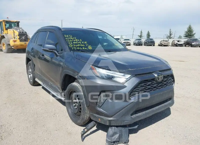 2022 Toyota RAV4 photo