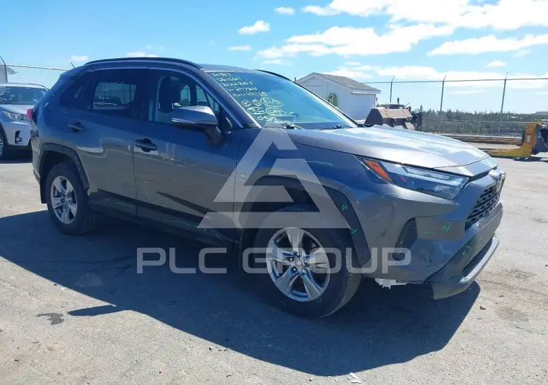 2022 Toyota RAV4 фото