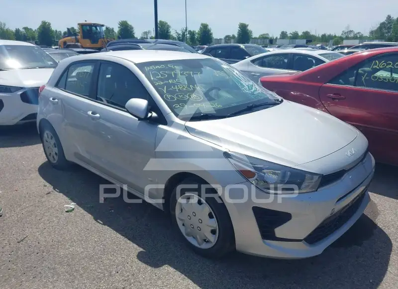 2022 KIA Rio photo