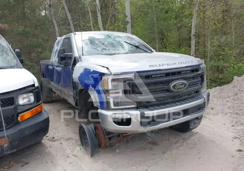 2022 Ford F-350 фото