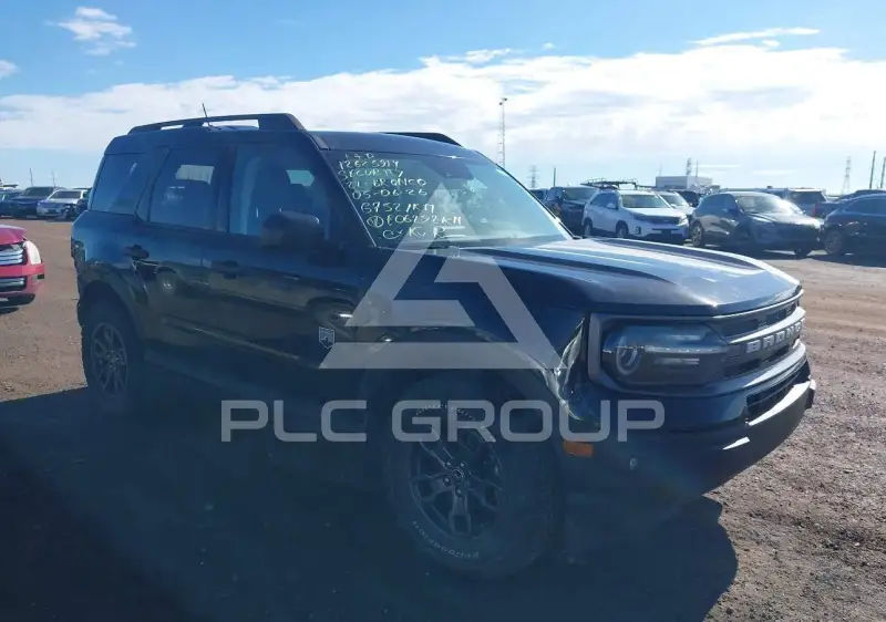 2022 Ford BRONCO photo