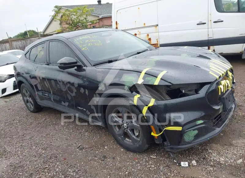 2022 Ford MUSTANG фото
