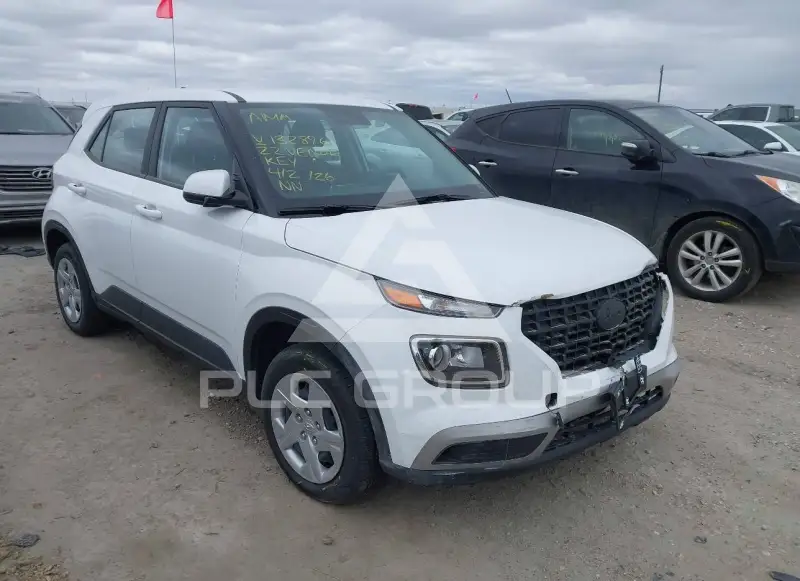 2022 Hyundai Venue фото