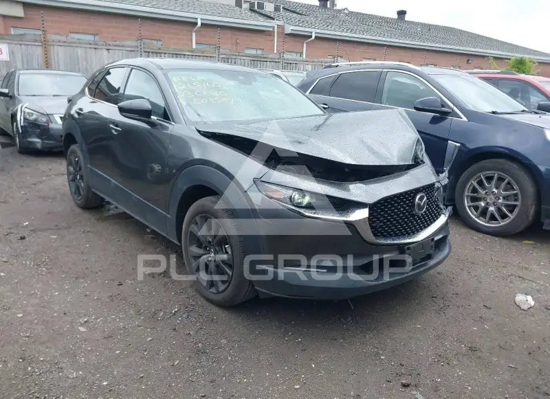 2023 Mazda CX-30 фото