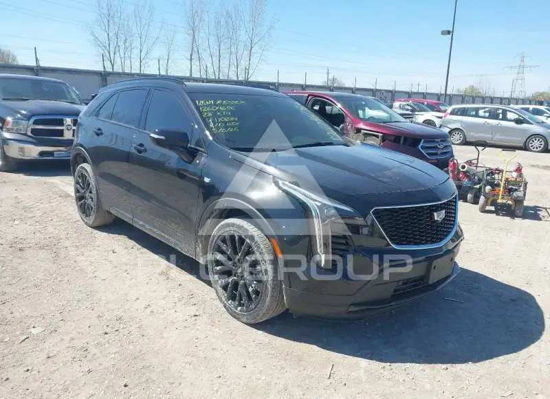 2023 Cadillac XT4 фото