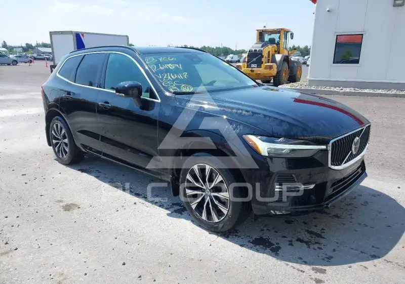 2023 Volvo XC60 фото