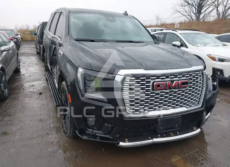 2023 GMC YUKON фото