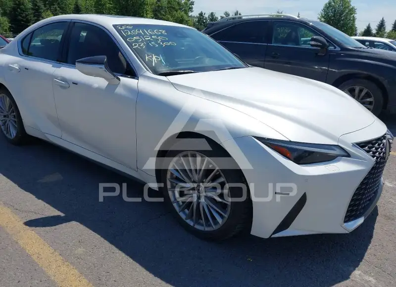 2023 Lexus IS300 photo