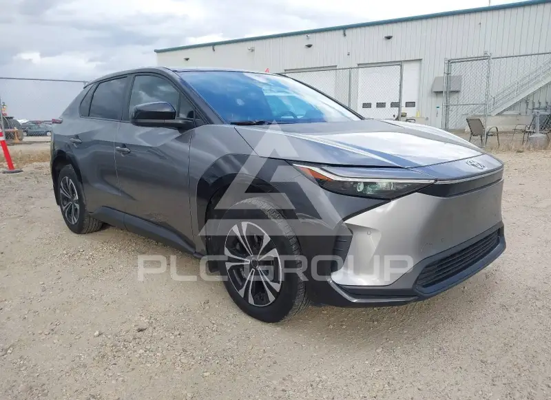 2023 Toyota bZ4X фото