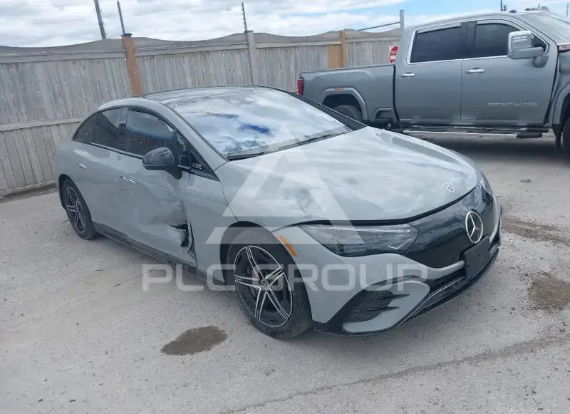 2023 Mercedes Benz EQE 500 photo