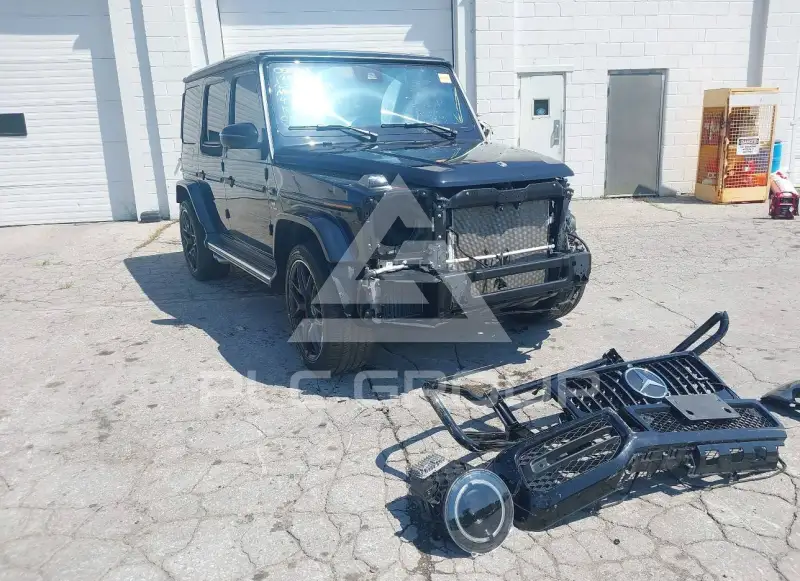 2023 Mercedes Benz G 63 AMG фото