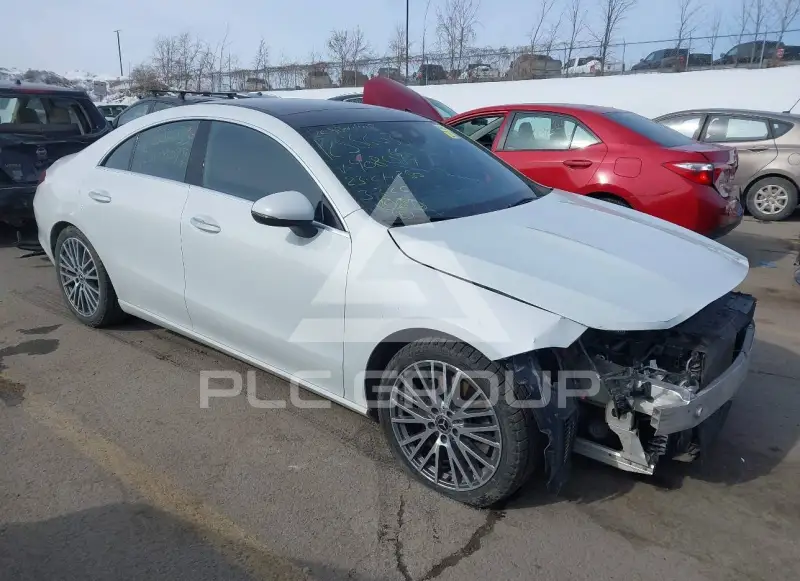 2023 Mercedes Benz CLA 250 фото
