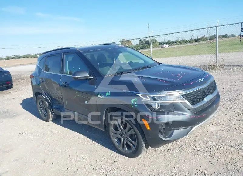 2023 KIA Seltos фото