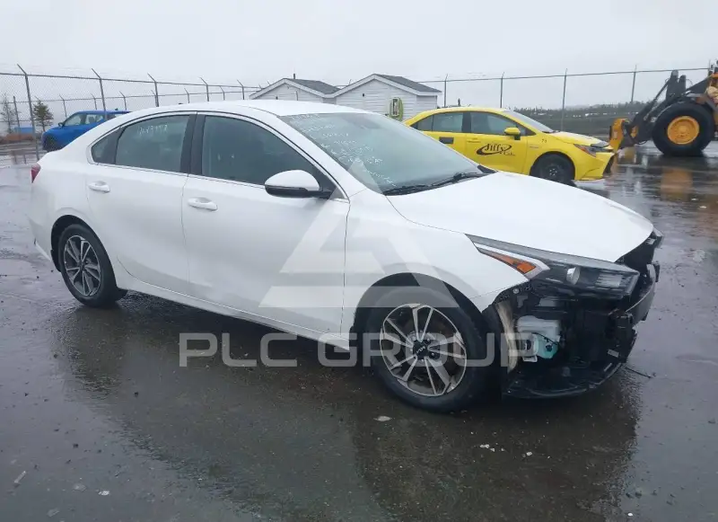 2023 KIA Forte photo