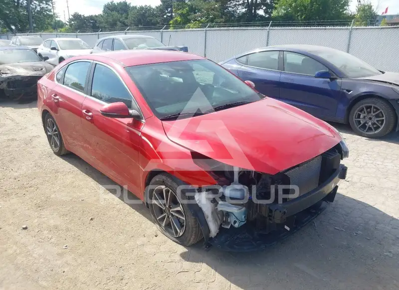 2023 KIA Forte фото