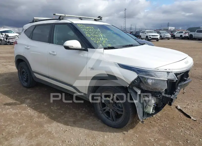 2023 KIA Seltos фото