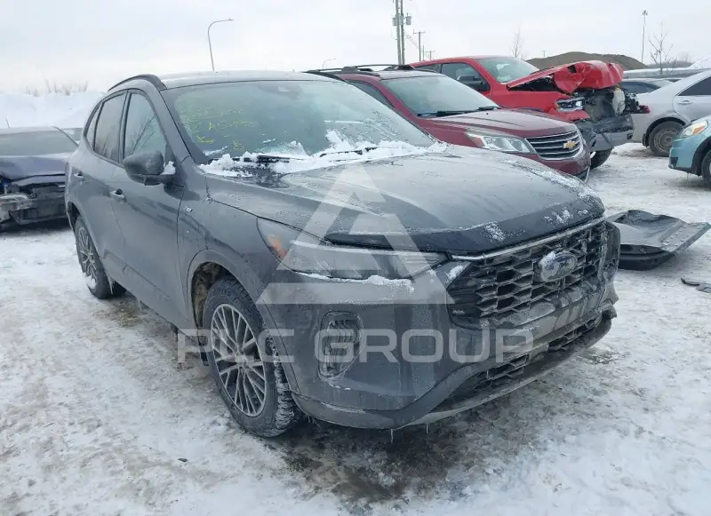 2023 Ford ESCAPE photo