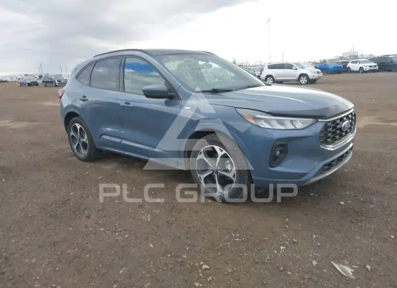 2023 Ford ESCAPE photo