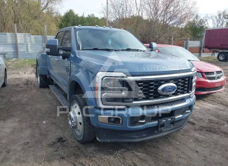 2023 Ford F-450 photo