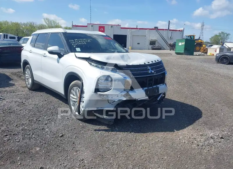2024 Mitsubishi OUTLANDER фото