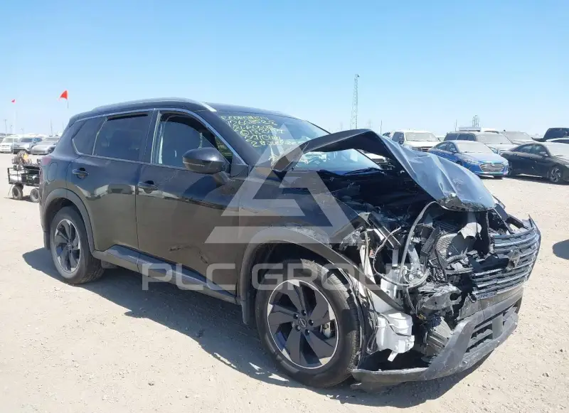 2024 Nissan ROGUE photo
