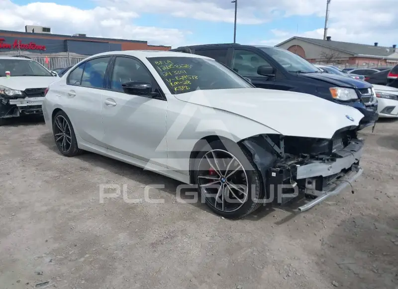 2024 BMW 330 фото