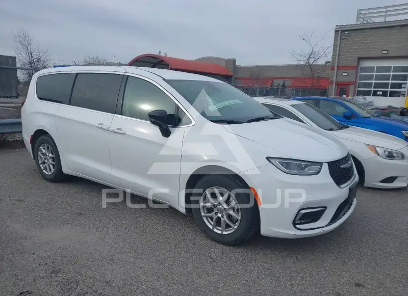 2024 Chrysler PACIFICA фото
