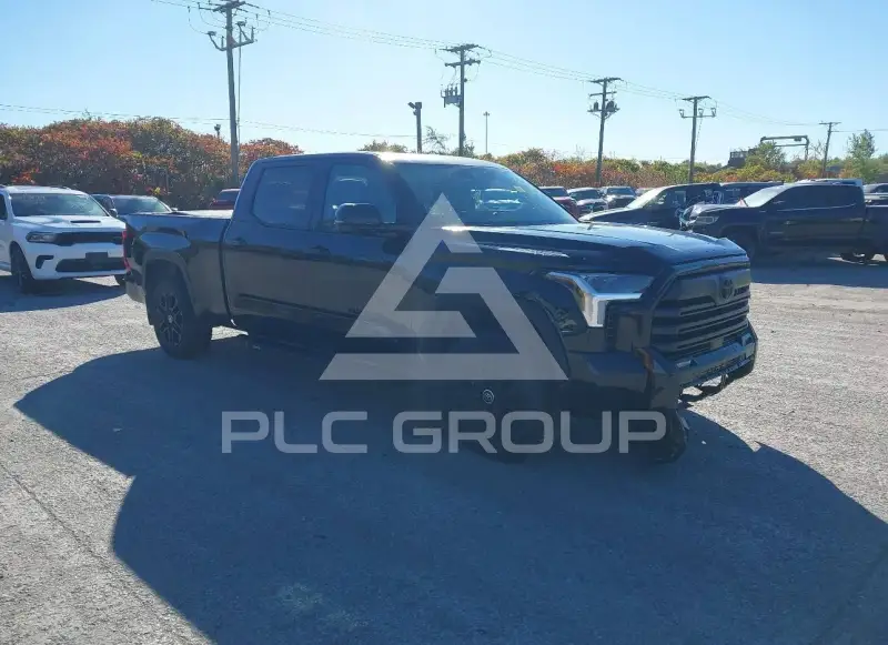 2024 Toyota TUNDRA photo