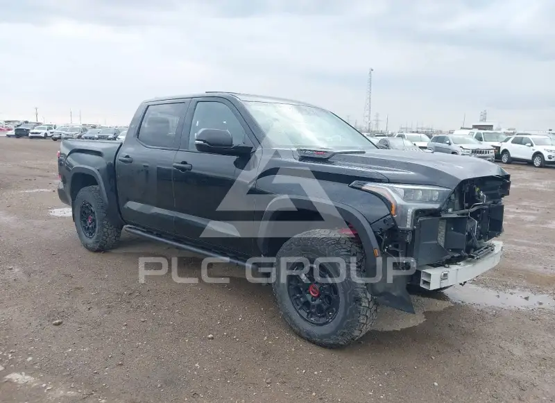 2024 Toyota TUNDRA фото