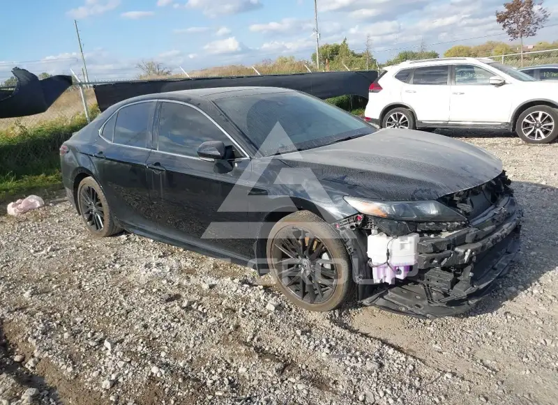 2024 Toyota CAMRY фото